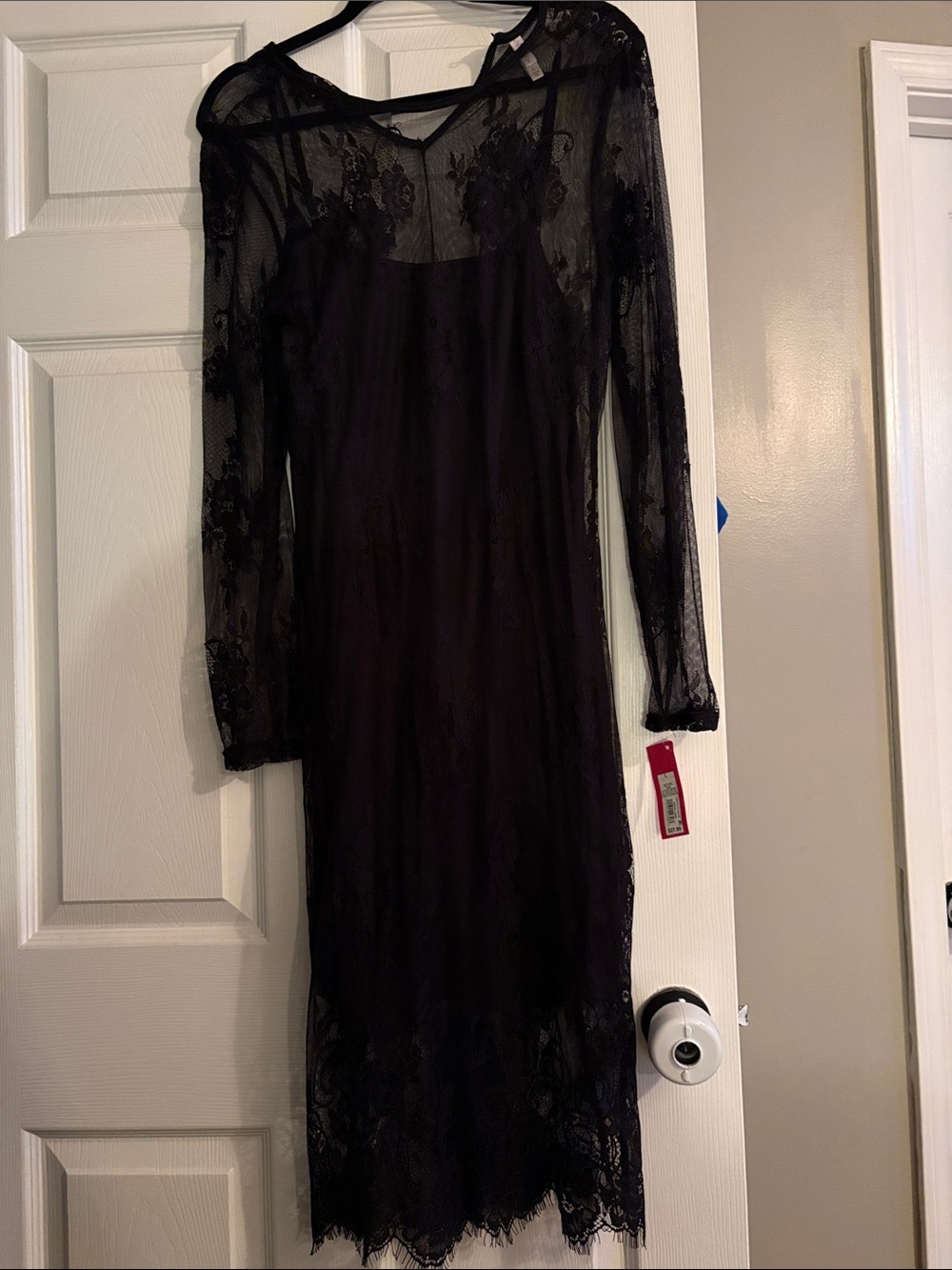 Xhilaration Black Long-Sleeve Lace Midi Dress